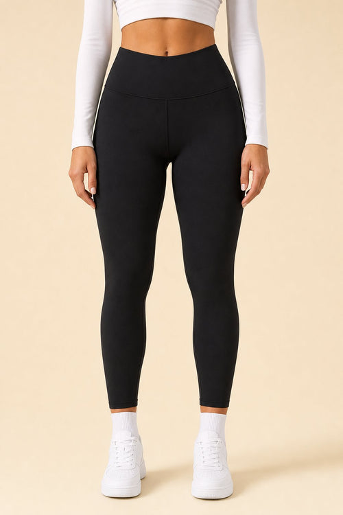 Black fleece-lined leggings, front